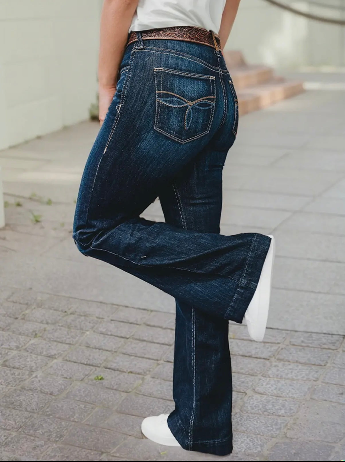 Western Stitch  Pocket Bootcut Jeans
