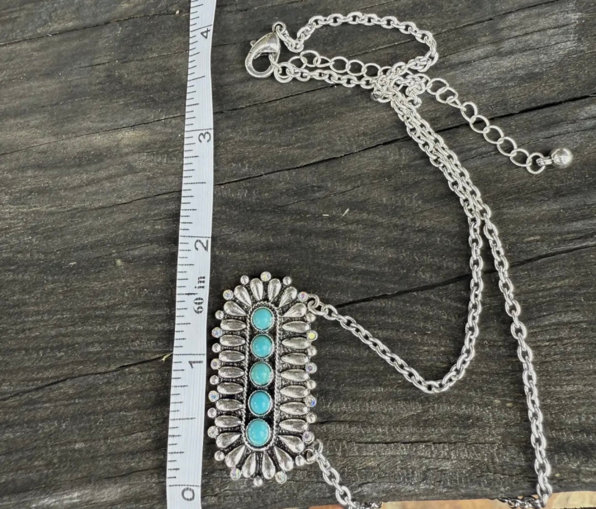 Silver Detailed Necklace with Turquoise Accent